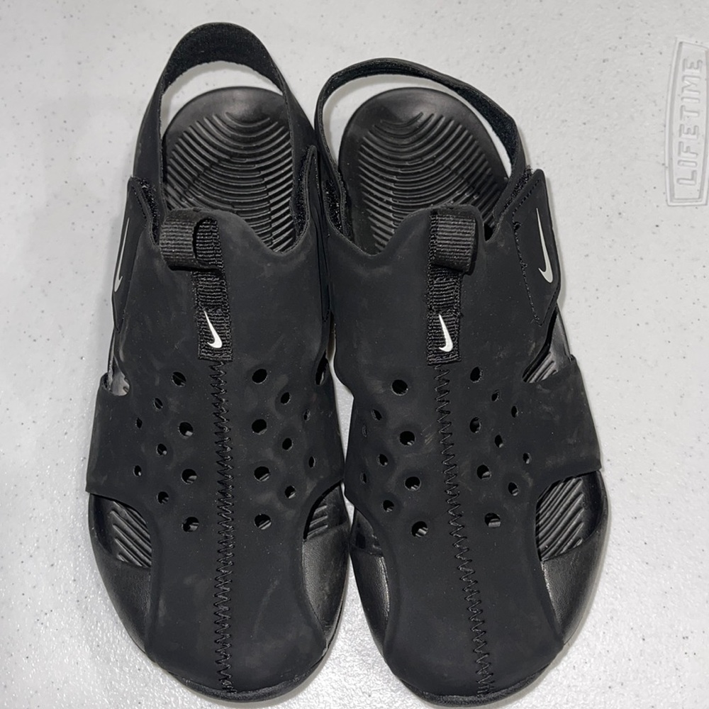 Nike Sunday sandals